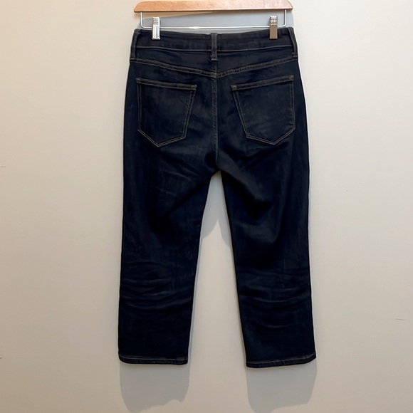 St. John’s Bay Dark Denim Capri’s Size 4 - Picture 3 of 7